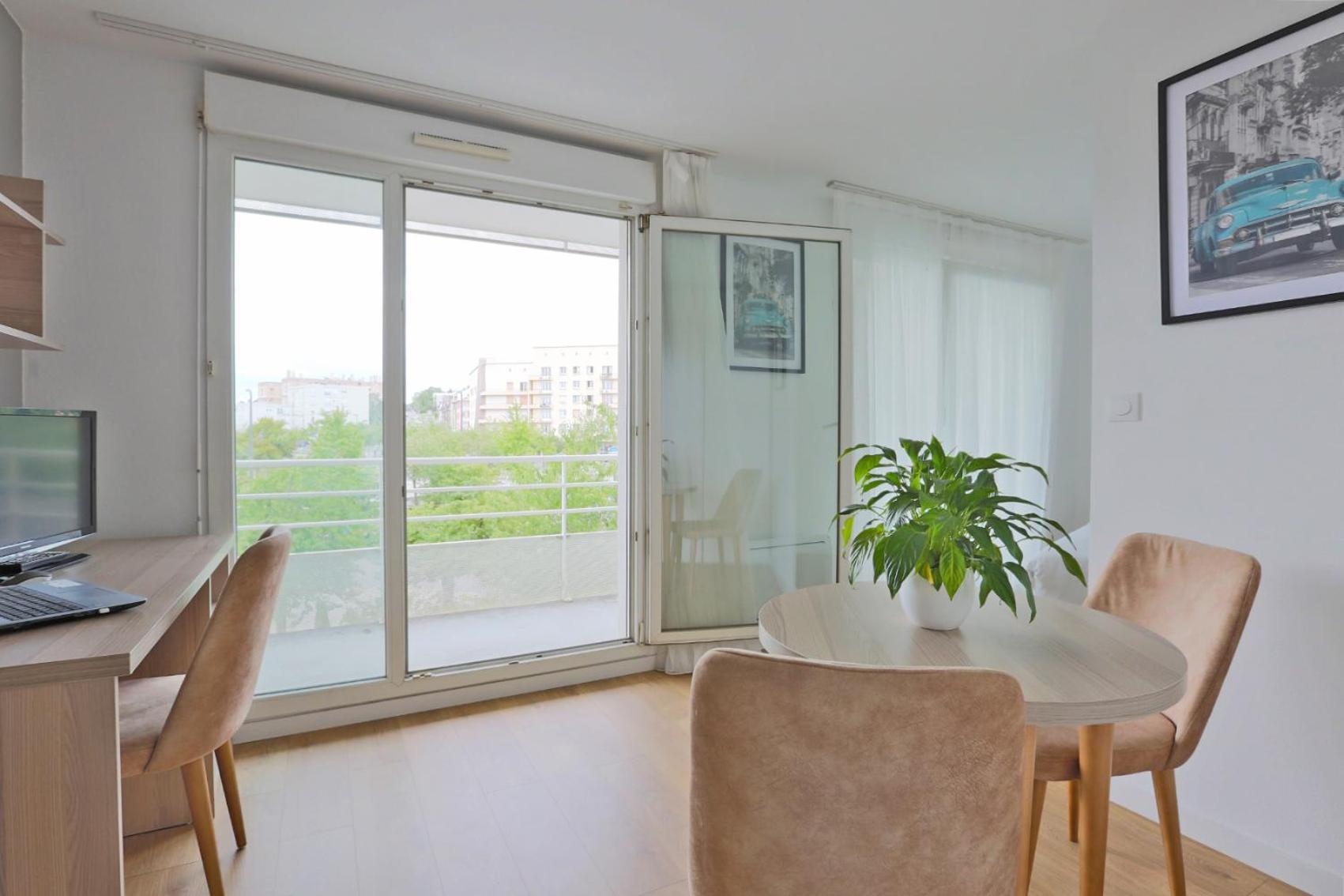 Kosy Appart'Hotels - La Maison Des Chercheurs Vandoeuvre-lès-Nancy エクステリア 写真