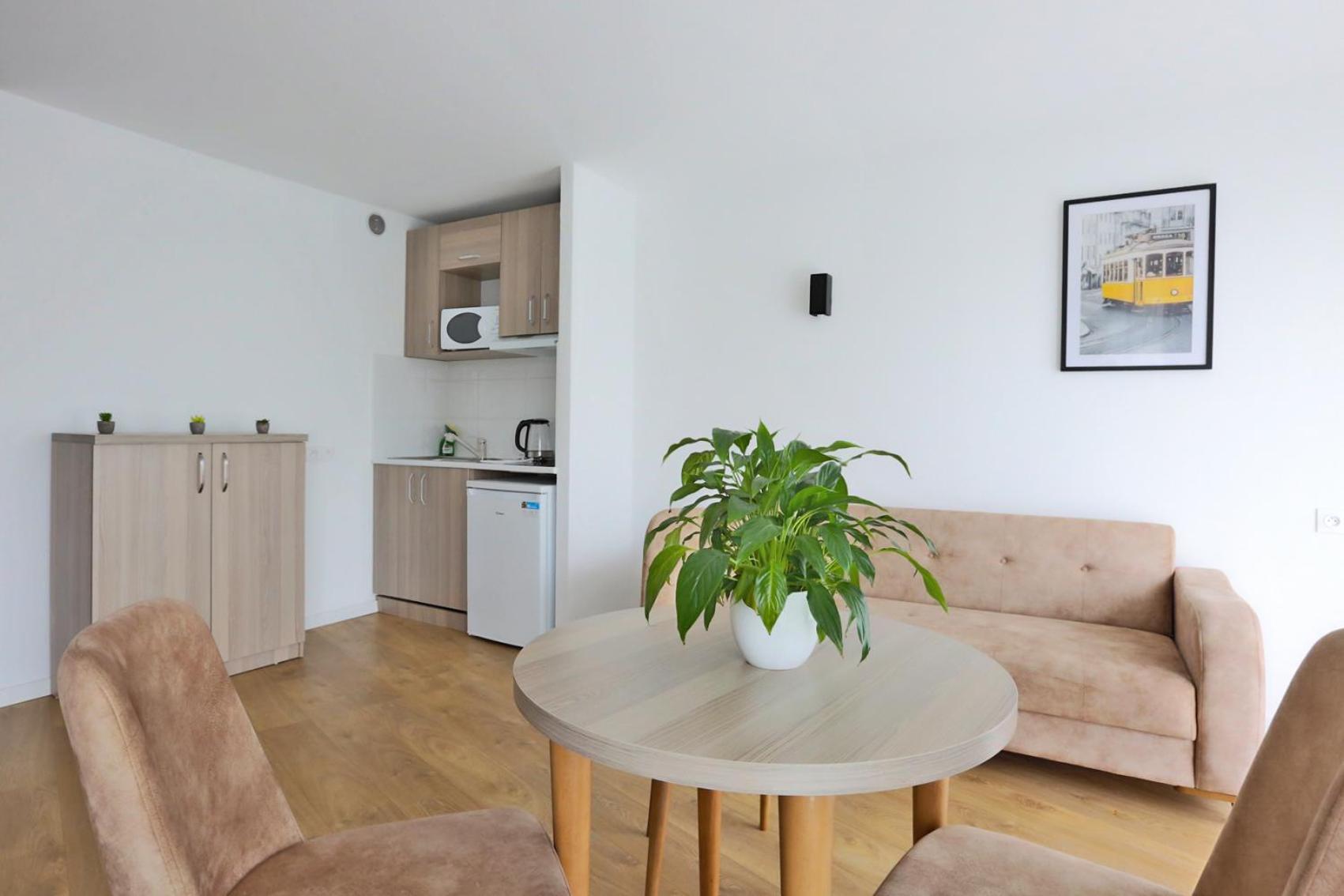 Kosy Appart'Hotels - La Maison Des Chercheurs Vandoeuvre-lès-Nancy エクステリア 写真