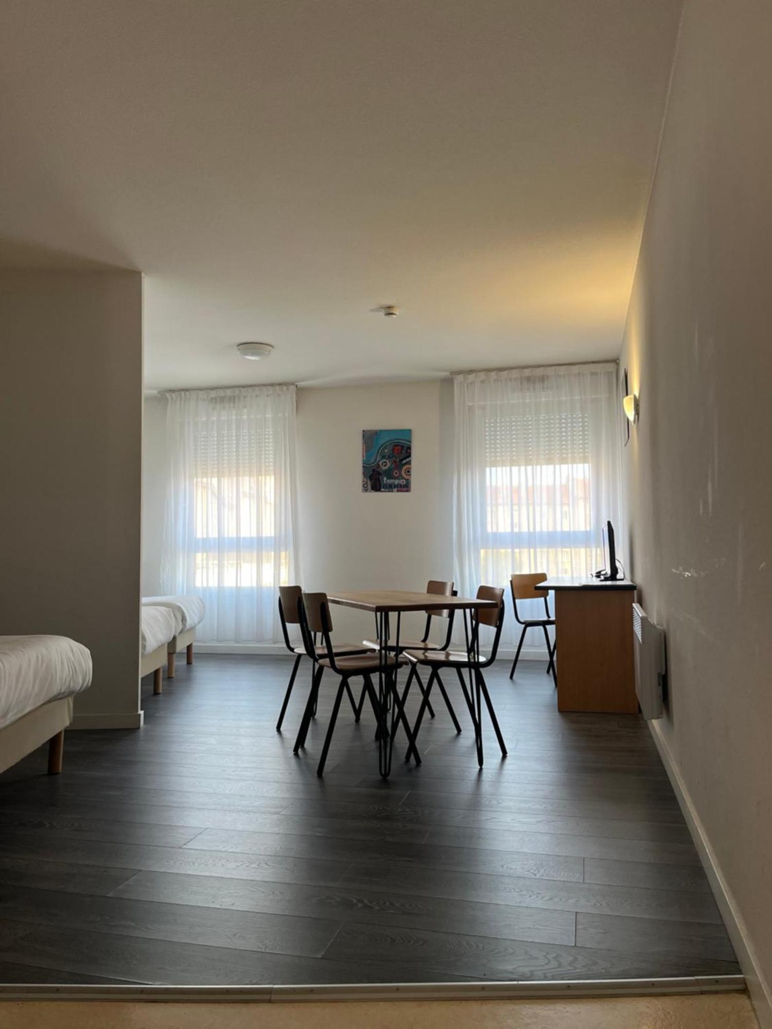 Kosy Appart'Hotels - La Maison Des Chercheurs Vandoeuvre-lès-Nancy エクステリア 写真
