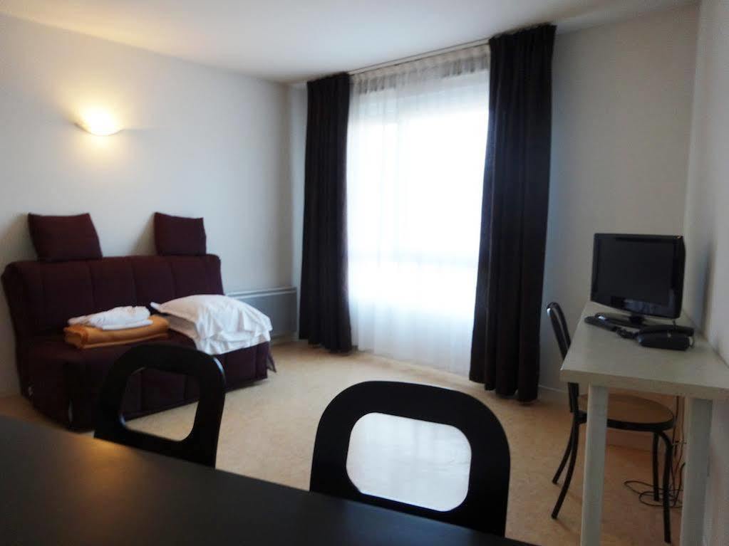 Kosy Appart'Hotels - La Maison Des Chercheurs Vandoeuvre-lès-Nancy エクステリア 写真